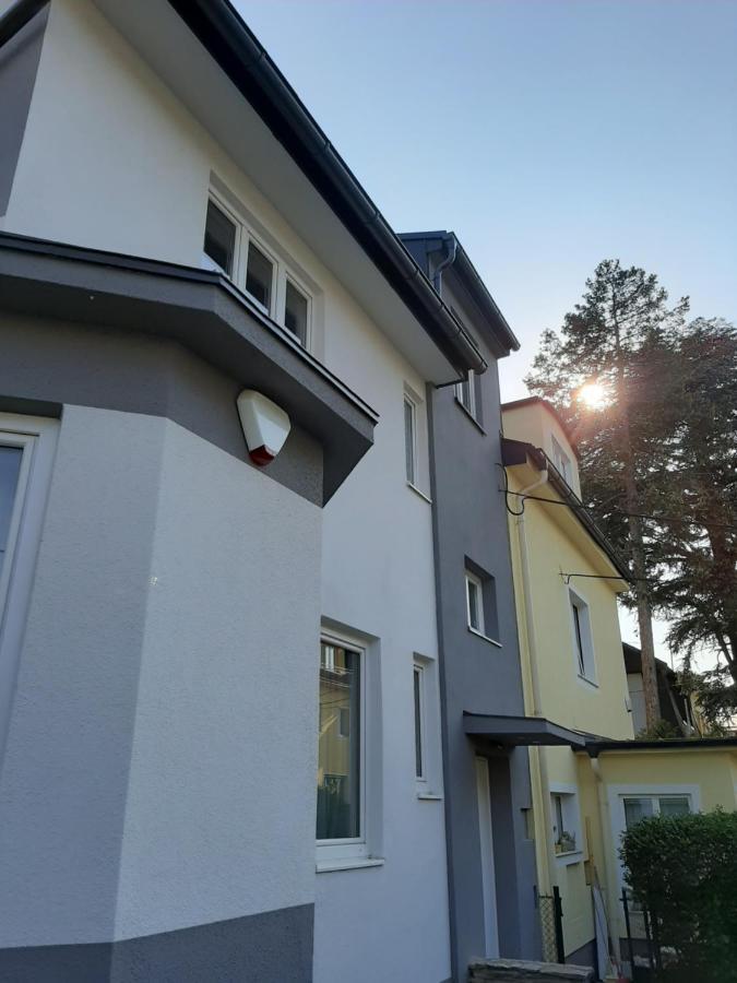 Haus Apricum - Schoen Wohnen & Gratis Parken Vídeň Exteriér fotografie